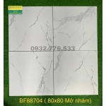 Gạch 80x80 mờ nhám màu trắng vân mây mã BF88704