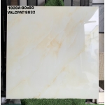 Gạch bóng kiếng 80x80 màu trắng vân cam ốp lát phòng khách hàng có sẵn