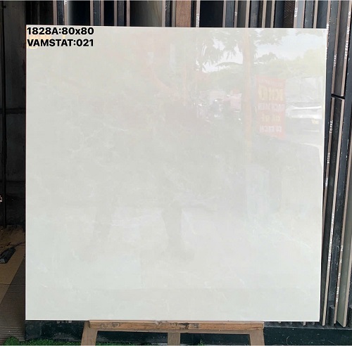 Gạch 80x80 Trắng Kem Vân Đá Nhạt Bóng Kiếng Trung Quốc