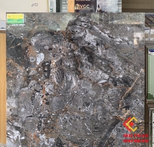 Gạch bóng kiếng 80x80 đá marble đen